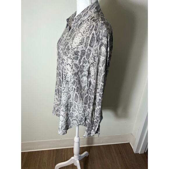 Equipment Femme Long Sleeve Snake Print Button Up Blouse Sz M - Picture 2 of 5